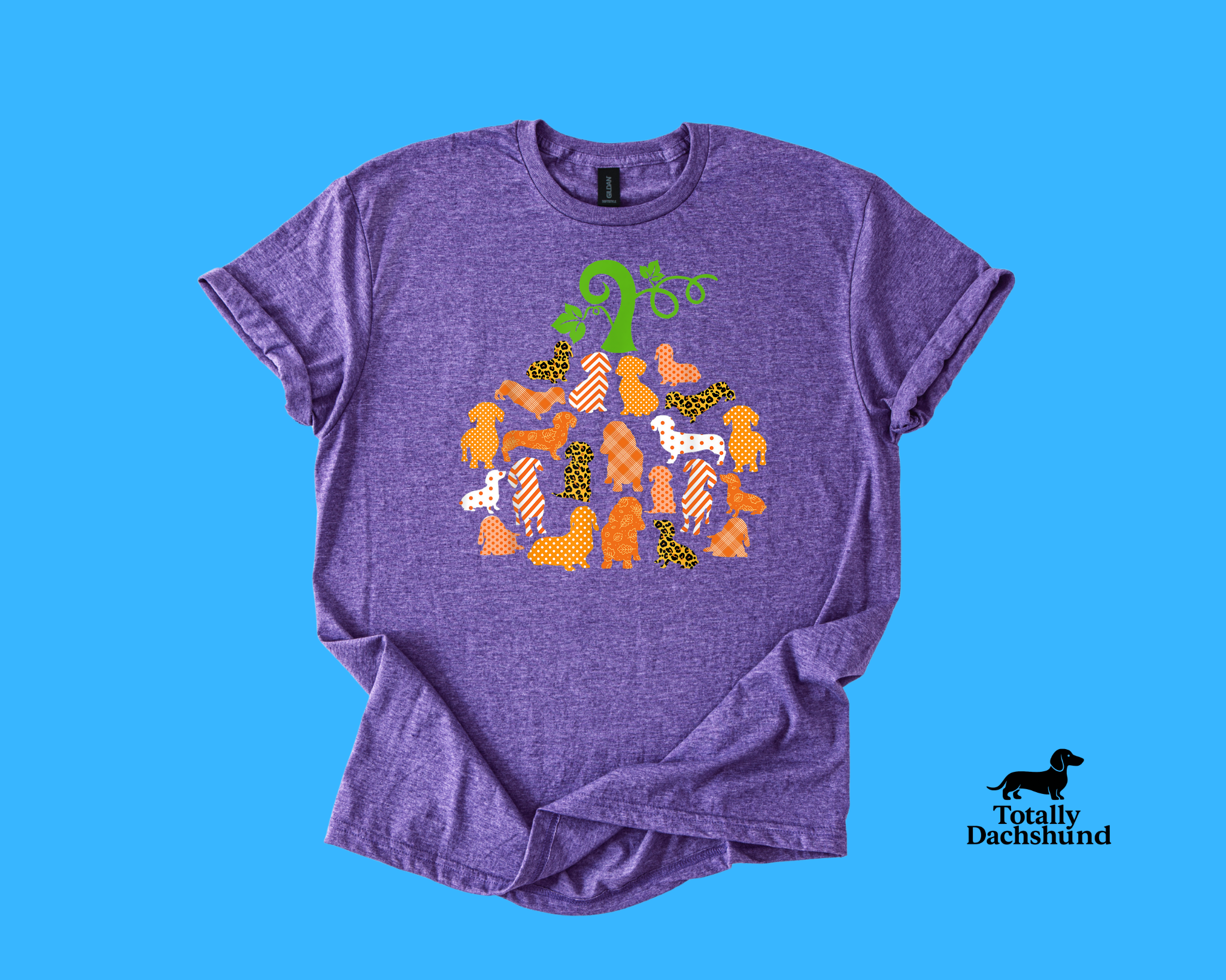 Purple dachshund pumpkin design shirt – cute autumn tee for dog moms